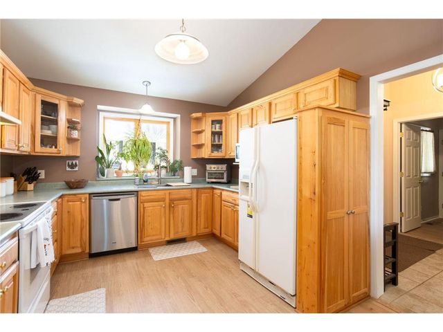 634 Jefferson Street, River Falls, WI 54022