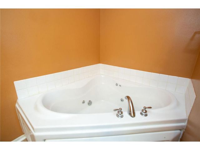 634 Jefferson Street, River Falls, WI 54022