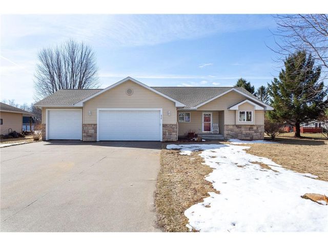 634 Jefferson Street, River Falls, WI 54022