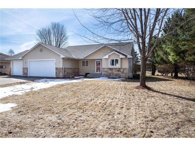 634 Jefferson Street, River Falls, WI 54022