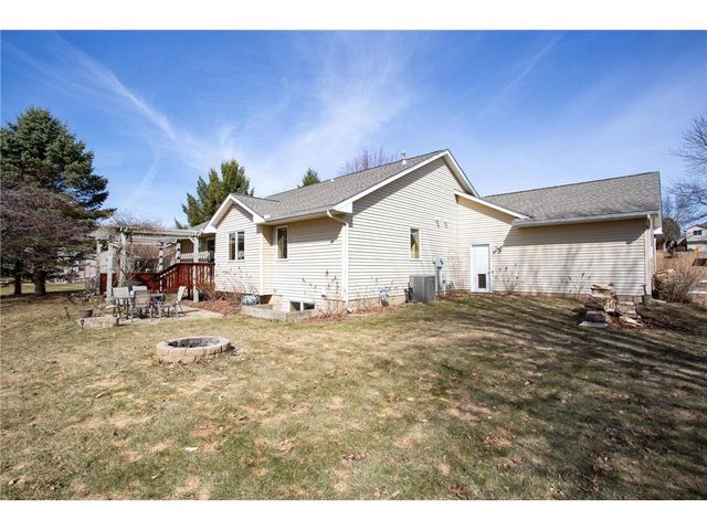 634 Jefferson Street, River Falls, WI 54022