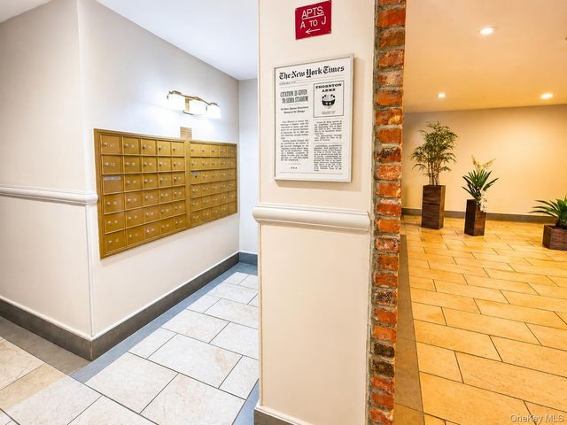 67-50 Thornton Place 1D, Forest Hills, NY 11375