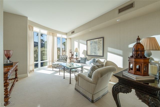 1 Hughes Center Drive 304, Las Vegas, NV 89169