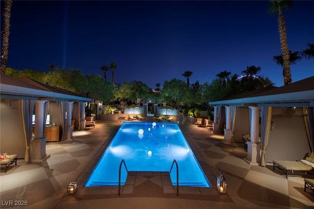 1 Hughes Center Drive 304, Las Vegas, NV 89169