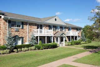 222 Lakeland Avenue I-4, Sayville, NY 11782