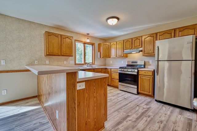 6413 Dylyn Drive, Madison, WI 53719
