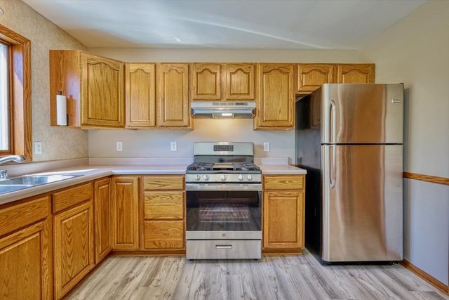 6413 Dylyn Drive, Madison, WI 53719
