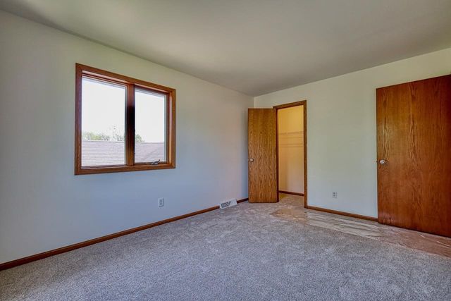 6413 Dylyn Drive, Madison, WI 53719