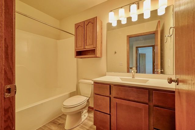 6413 Dylyn Drive, Madison, WI 53719