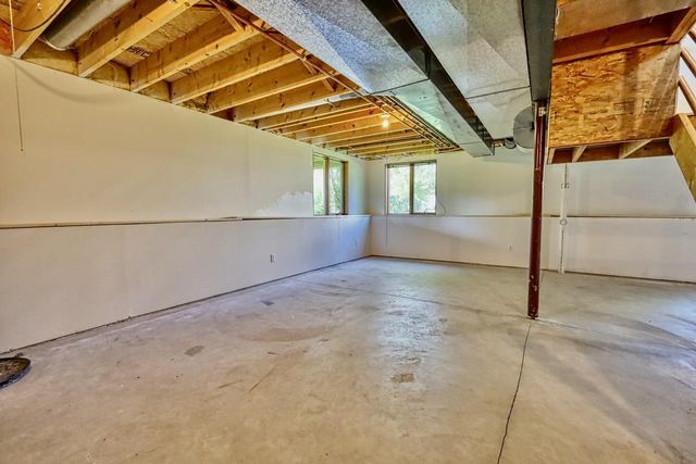 6413 Dylyn Drive, Madison, WI 53719