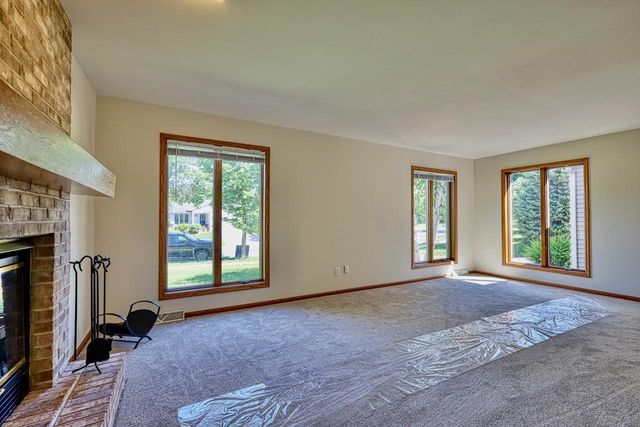 6413 Dylyn Drive, Madison, WI 53719