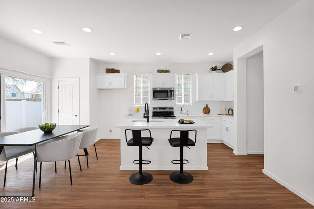 16875 N 12TH Street 24, Phoenix, AZ 85022