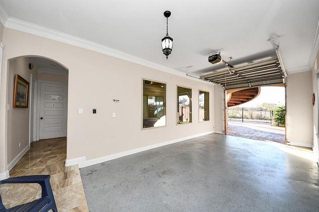 615 29th Street, Dickinson, TX 77539