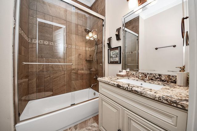 615 29th Street, Dickinson, TX 77539