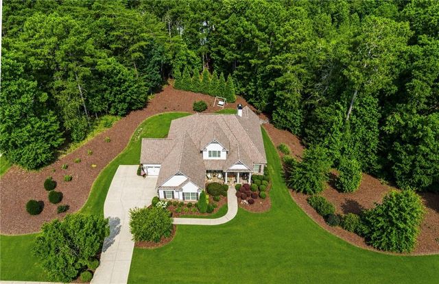 5455 Fishermans Cove, Gainesville, GA 30506