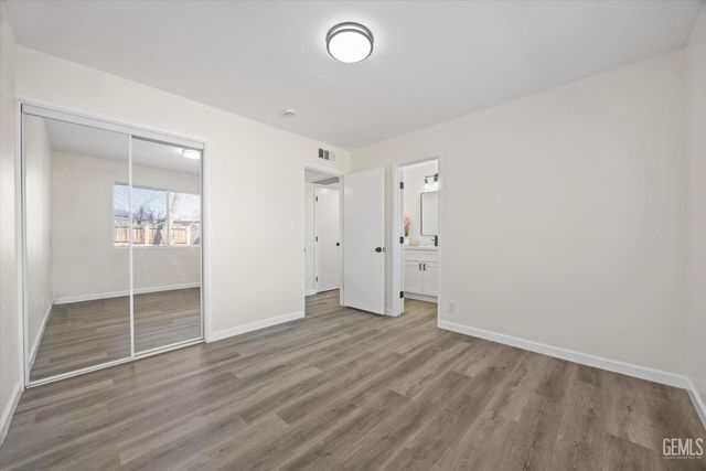 2814 College Avenue, Bakersfield, CA 93306