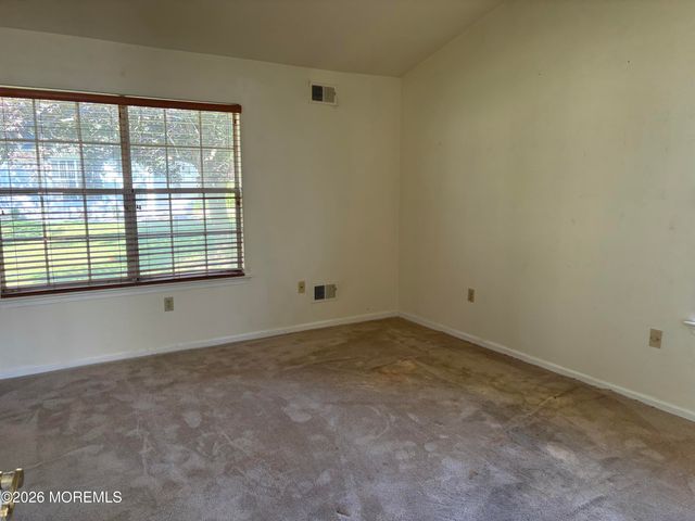 878 Winchester Court B, Manchester, NJ 08759