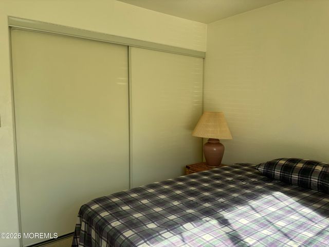 878 Winchester Court B, Manchester, NJ 08759