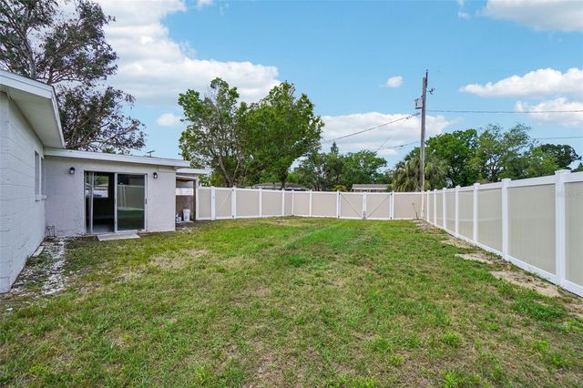541 FIREFLY LANE, Apollo Beach, FL 33572
