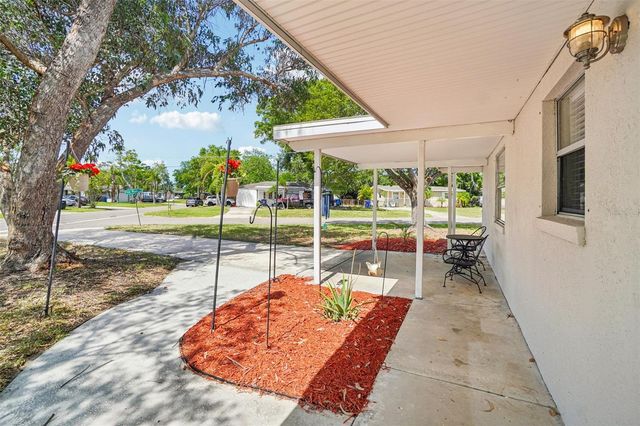 541 FIREFLY LANE, Apollo Beach, FL 33572