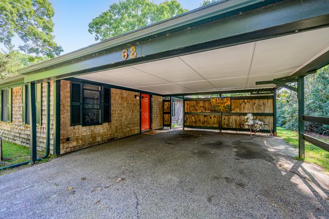 62 Hillside Drive, Centerville, MA 02632