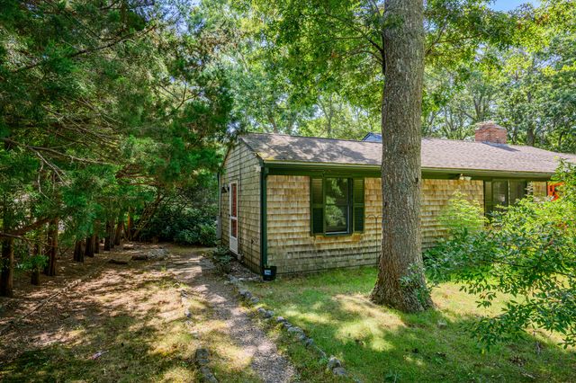 62 Hillside Drive, Centerville, MA 02632