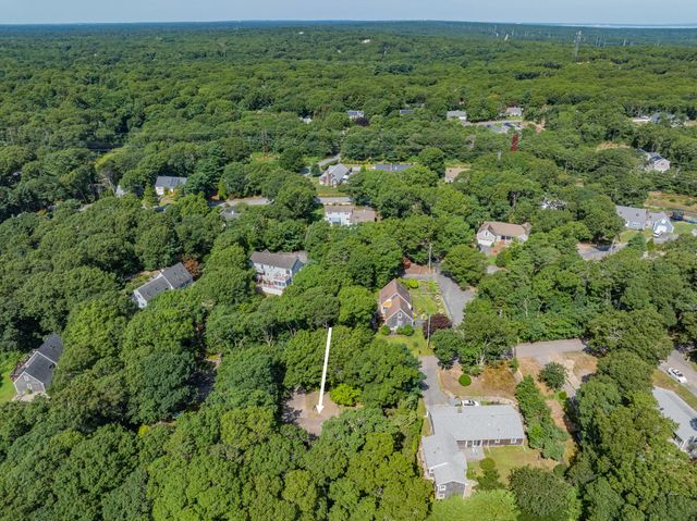 62 Hillside Drive, Centerville, MA 02632