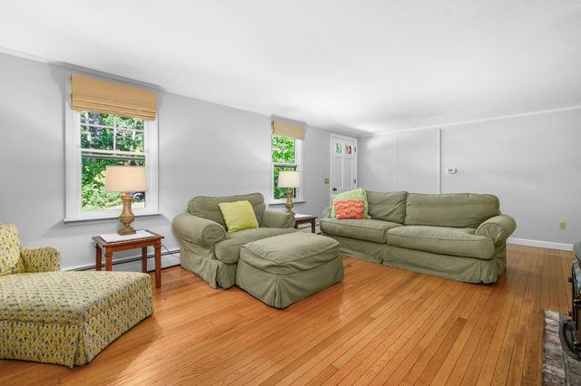62 Hillside Drive, Centerville, MA 02632