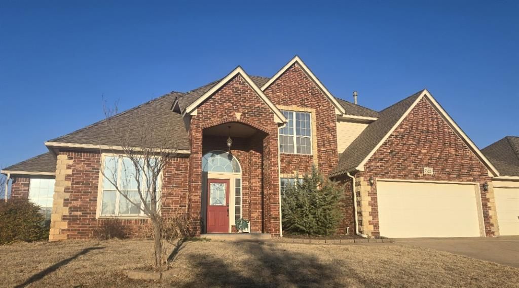 2725 Brenton Drive, Edmond, OK 73012