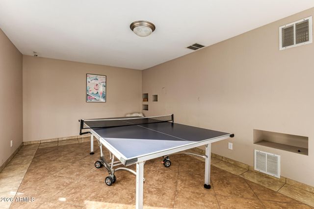 5525 E THOMAS Road O8, Phoenix, AZ 85018