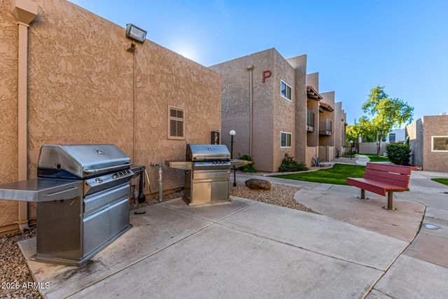 5525 E THOMAS Road O8, Phoenix, AZ 85018