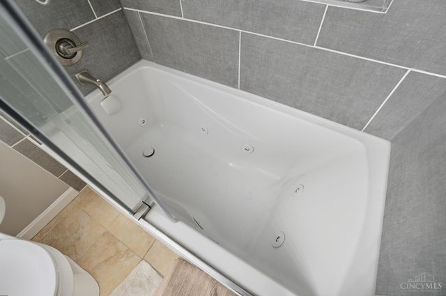 6328 Maple Grove, Hamilton Twp, OH 45152