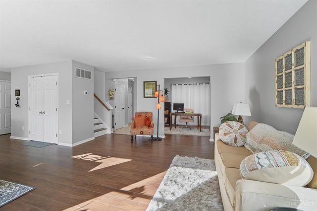 6328 Maple Grove, Hamilton Twp, OH 45152