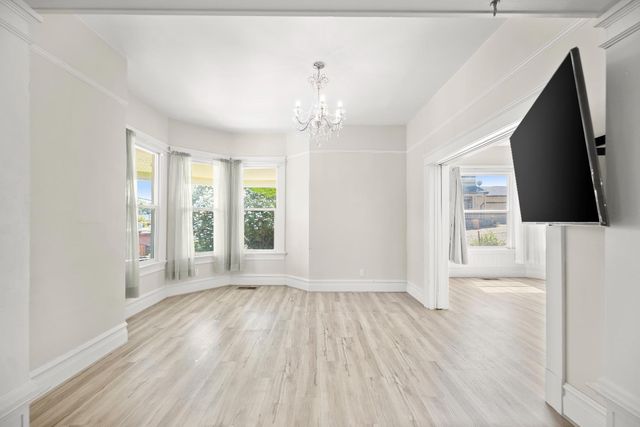 9190 Old State Hwy, Newcastle, CA 95658