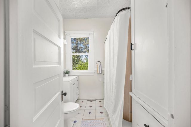 9190 Old State Hwy, Newcastle, CA 95658