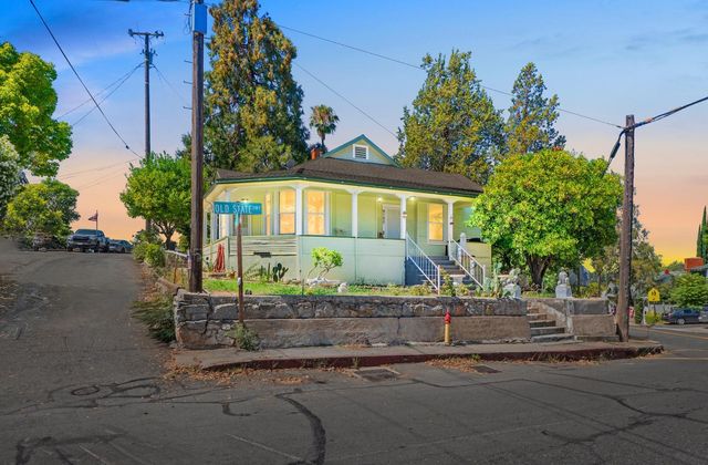 9190 Old State Hwy, Newcastle, CA 95658