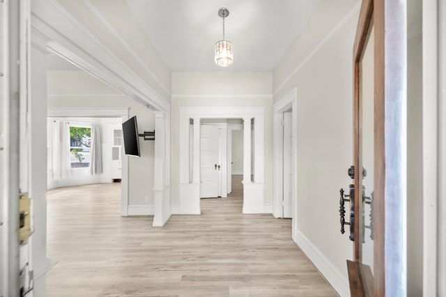 9190 Old State Hwy, Newcastle, CA 95658