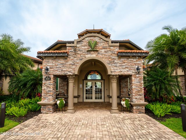 7603 Loren Cove Drive, Melbourne, FL 32940