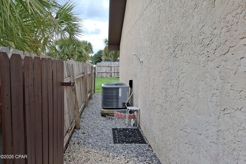 Image 4 of property listing at 6920 Beach Drive, Panama City Beach, FL 32408