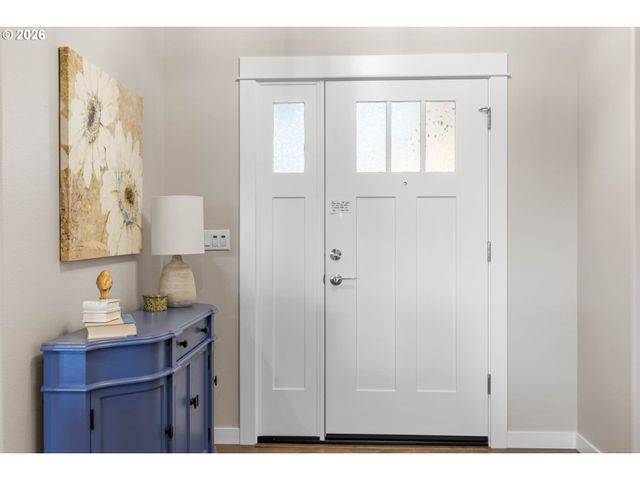 832 SAND PINES Ave, Sutherlin, OR 97479