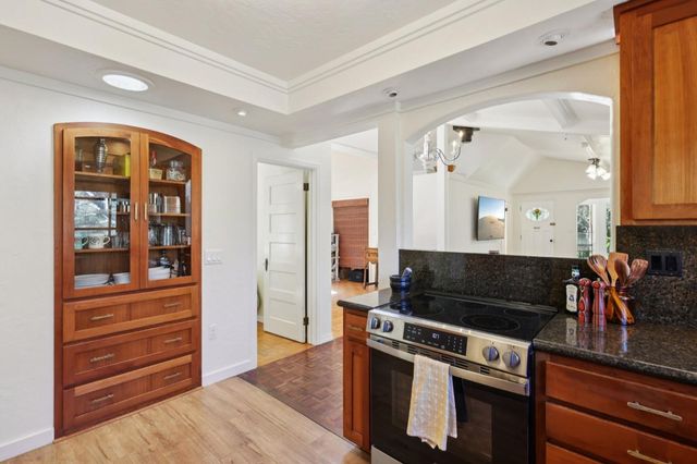 122 Strawberry Canyon Road, Royal Oaks, CA 95076