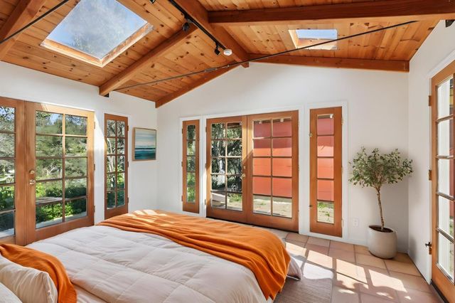 122 Strawberry Canyon Road, Royal Oaks, CA 95076