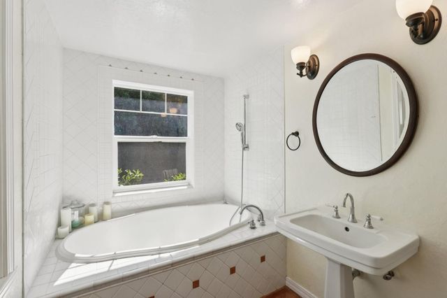 122 Strawberry Canyon Road, Royal Oaks, CA 95076