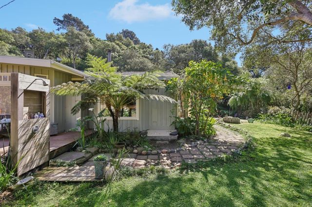 122 Strawberry Canyon Road, Royal Oaks, CA 95076