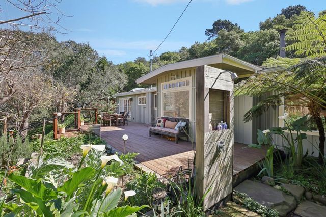 122 Strawberry Canyon Road, Royal Oaks, CA 95076