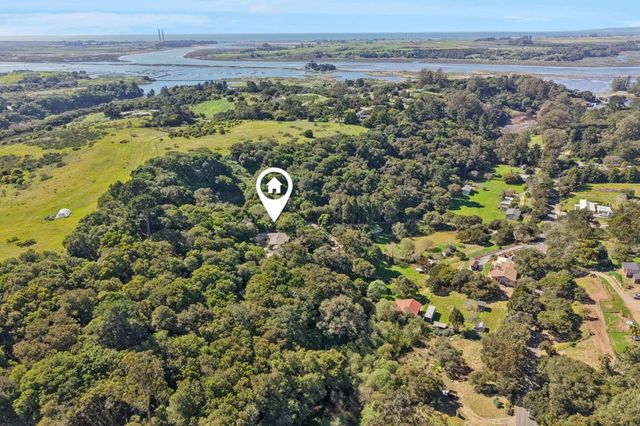 122 Strawberry Canyon Road, Royal Oaks, CA 95076