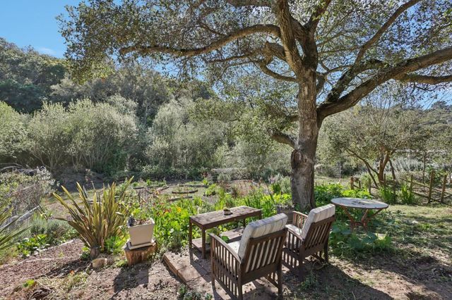 122 Strawberry Canyon Road, Royal Oaks, CA 95076