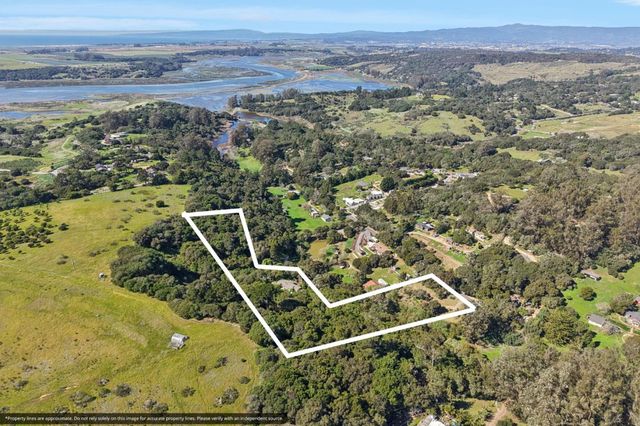 122 Strawberry Canyon Road, Royal Oaks, CA 95076