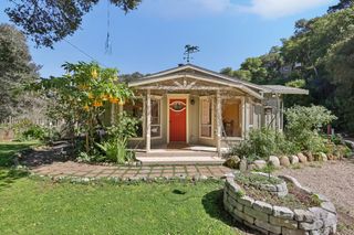 122 Strawberry Canyon Road, Royal Oaks, CA 95076