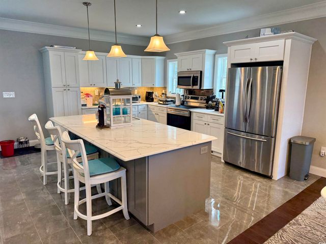 100 Oak Bay Dr., Georgetown, SC 29440